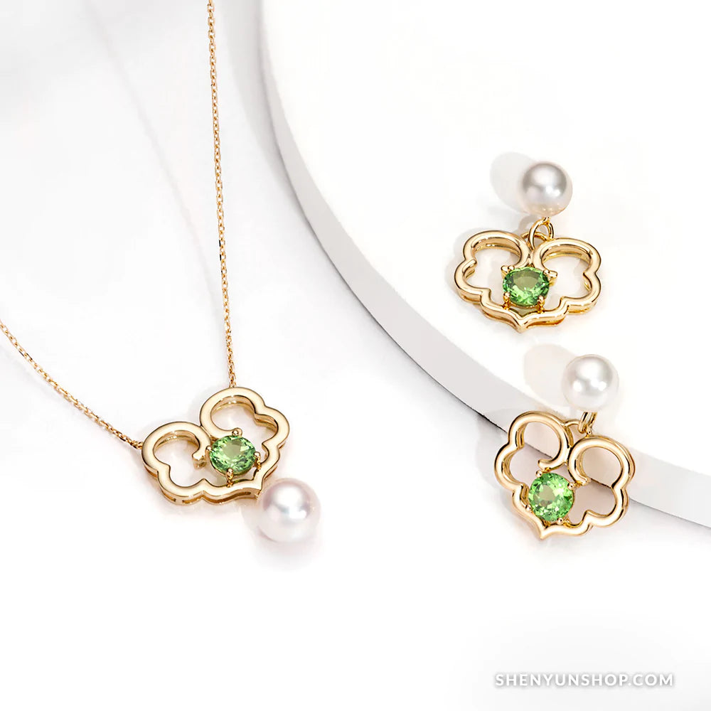 The Timeless Blessings - Fine Jewelry Earrings with Tsavorite